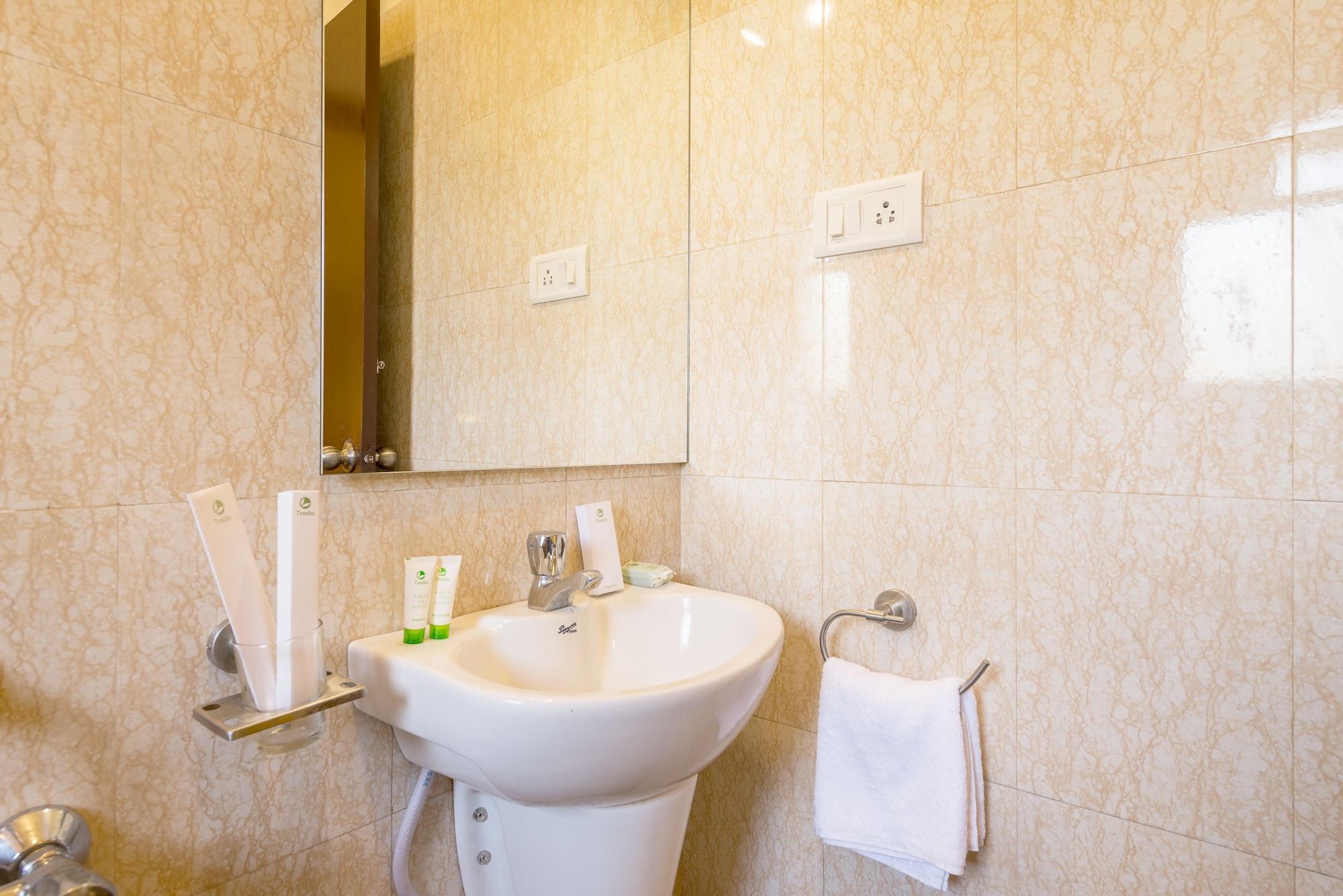 Hotel Treebo Nestlay Casa Chennai Zewnętrze zdjęcie
