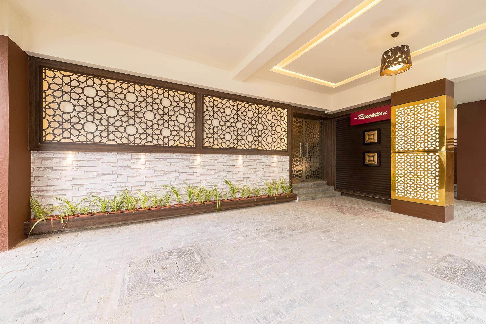 Hotel Treebo Nestlay Casa Chennai Zewnętrze zdjęcie